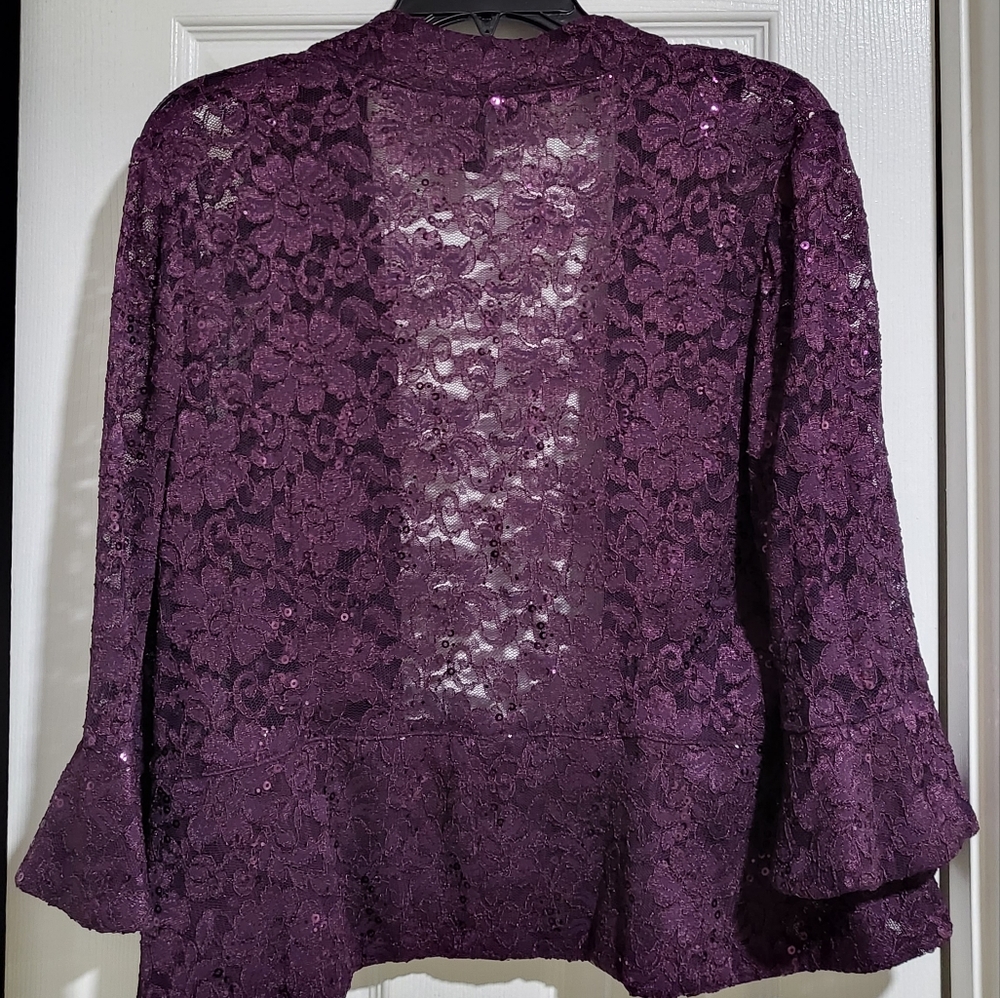Dress - Picture 4 of 9